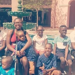 Meet your Posher, Tisa